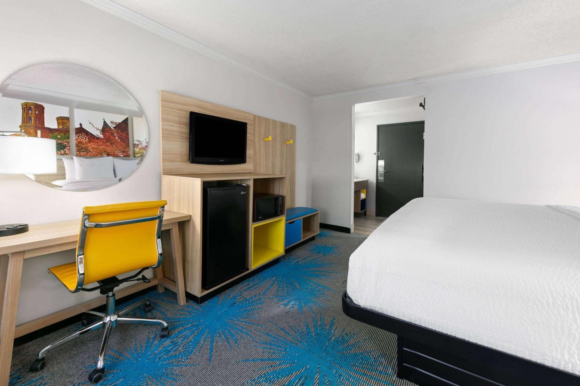 เบย์มอนต์ บาย วินด์แฮม ฟอร์ตสมิธ Hotel ภายนอก รูปภาพ