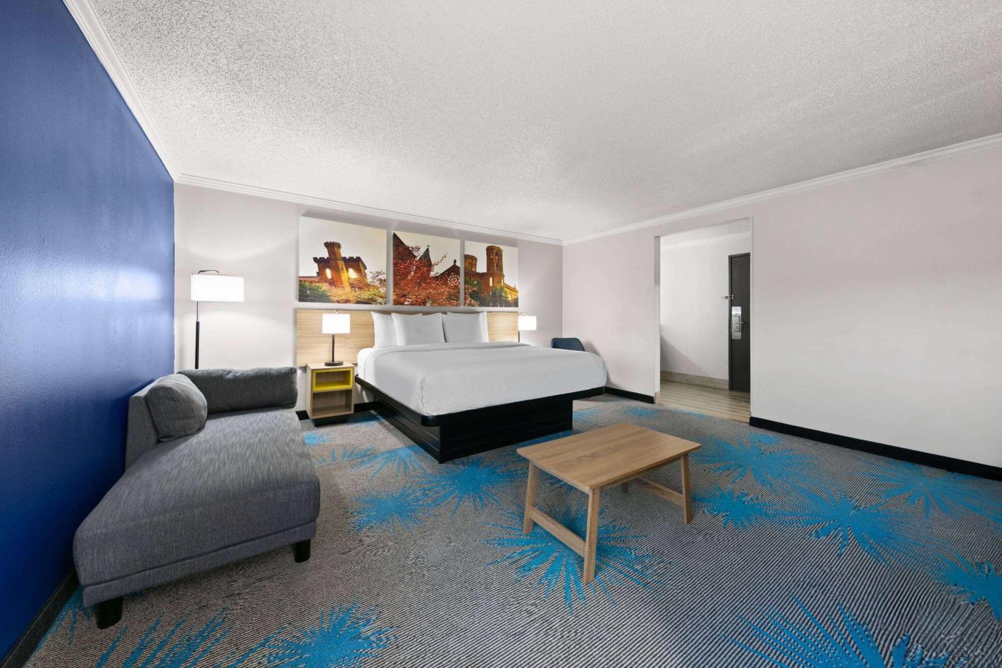 เบย์มอนต์ บาย วินด์แฮม ฟอร์ตสมิธ Hotel ภายนอก รูปภาพ